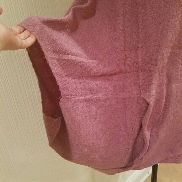 LAST ONE! Oversized Foldover Sweater Purple M - Picture 4 of 6